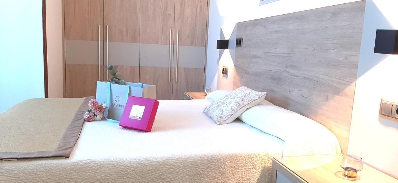 Hotel Nueva Plaza Maliaño Екстериор снимка