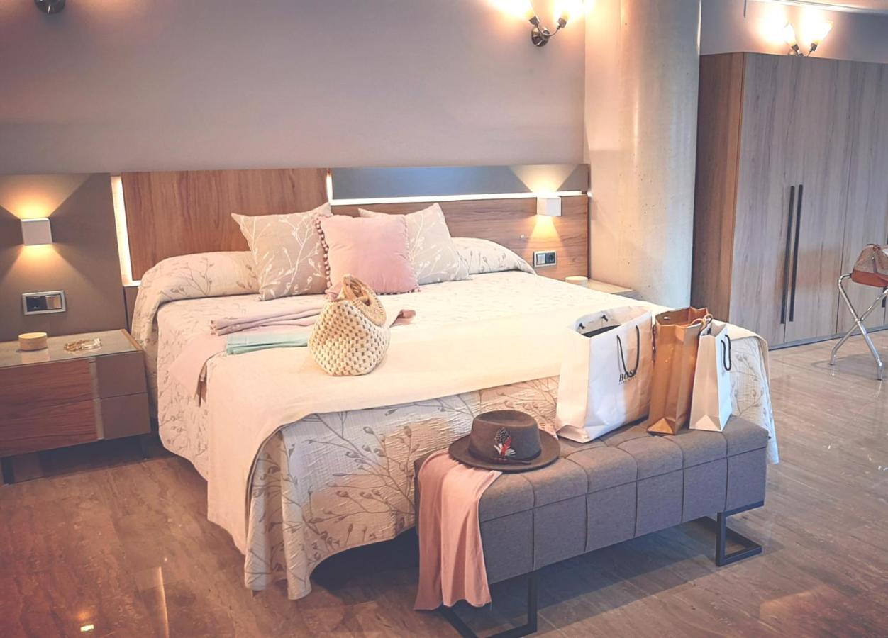 Hotel Nueva Plaza Maliaño Екстериор снимка