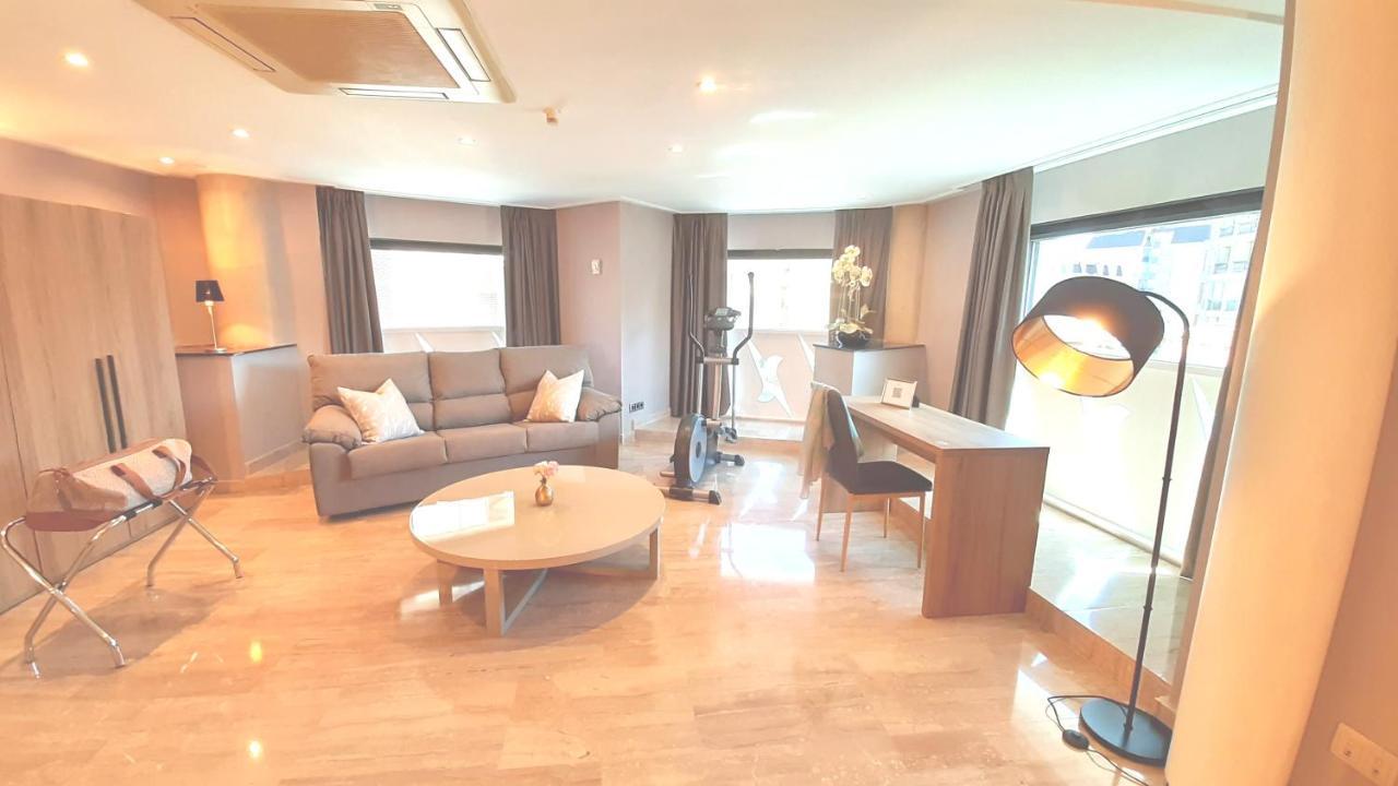 Hotel Nueva Plaza Maliaño Екстериор снимка
