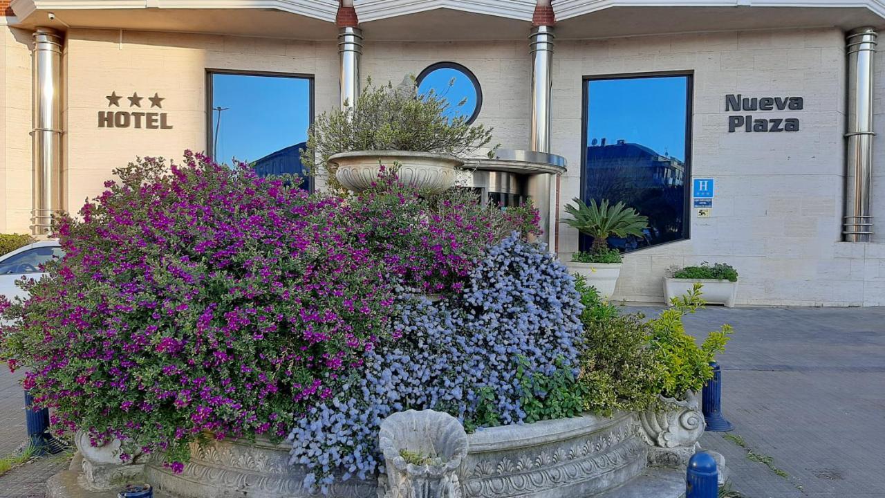 Hotel Nueva Plaza Maliaño Екстериор снимка