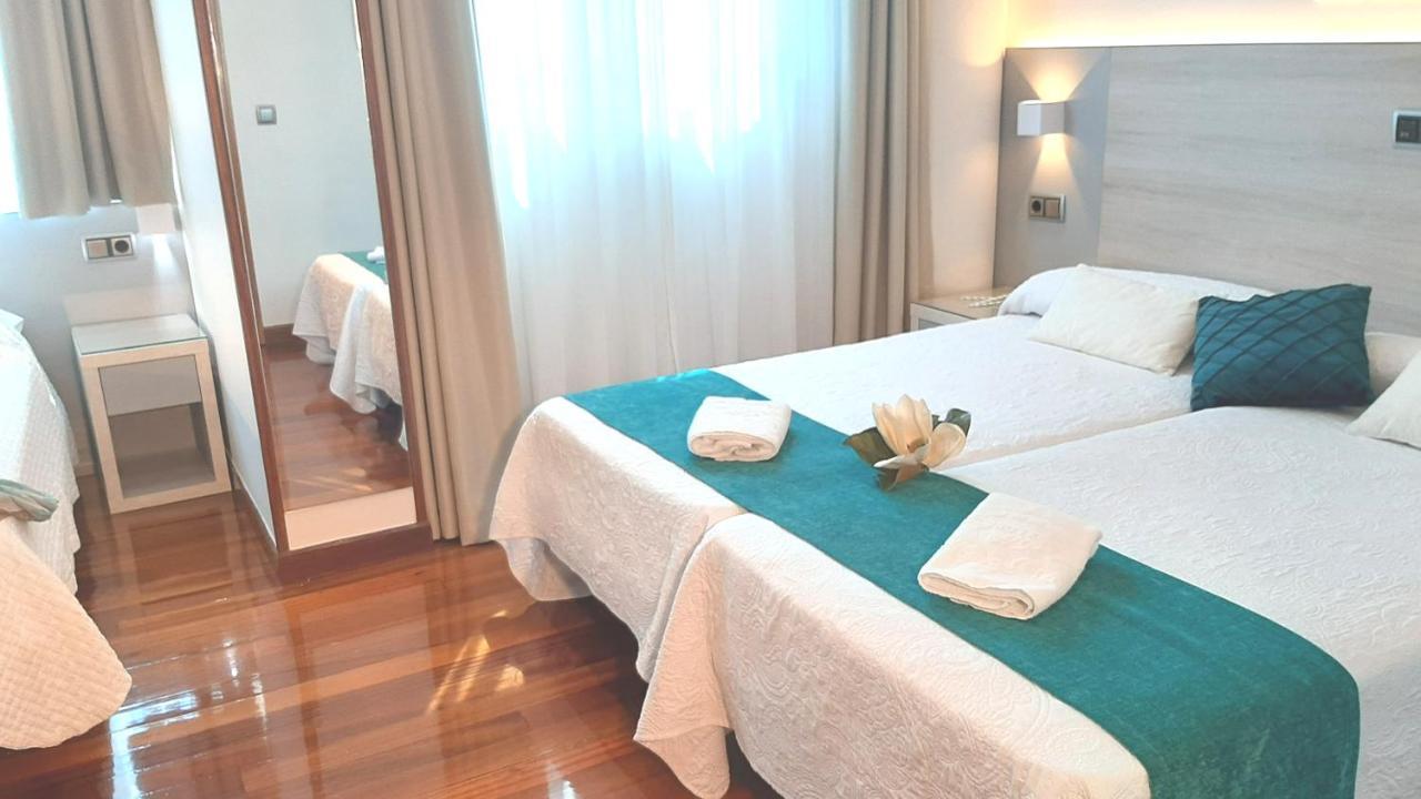 Hotel Nueva Plaza Maliaño Екстериор снимка