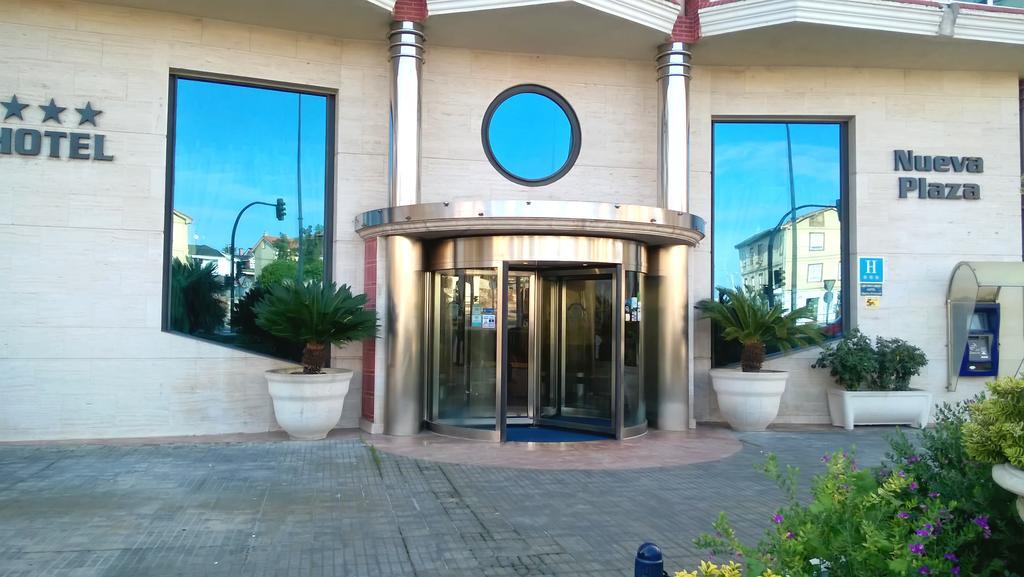 Hotel Nueva Plaza Maliaño Екстериор снимка