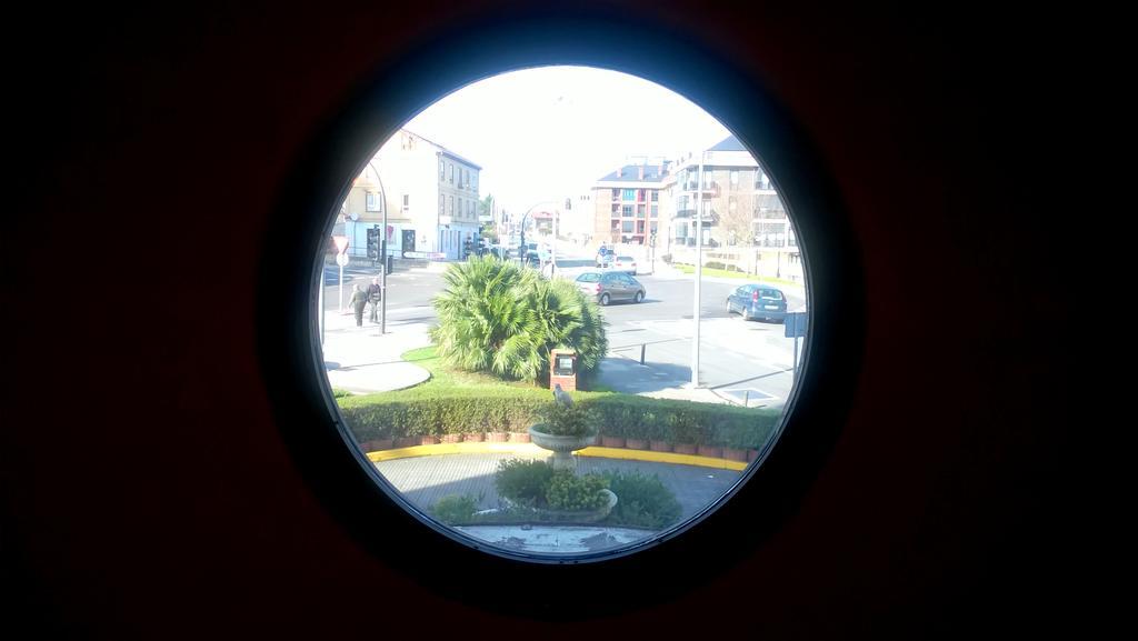 Hotel Nueva Plaza Maliaño Екстериор снимка