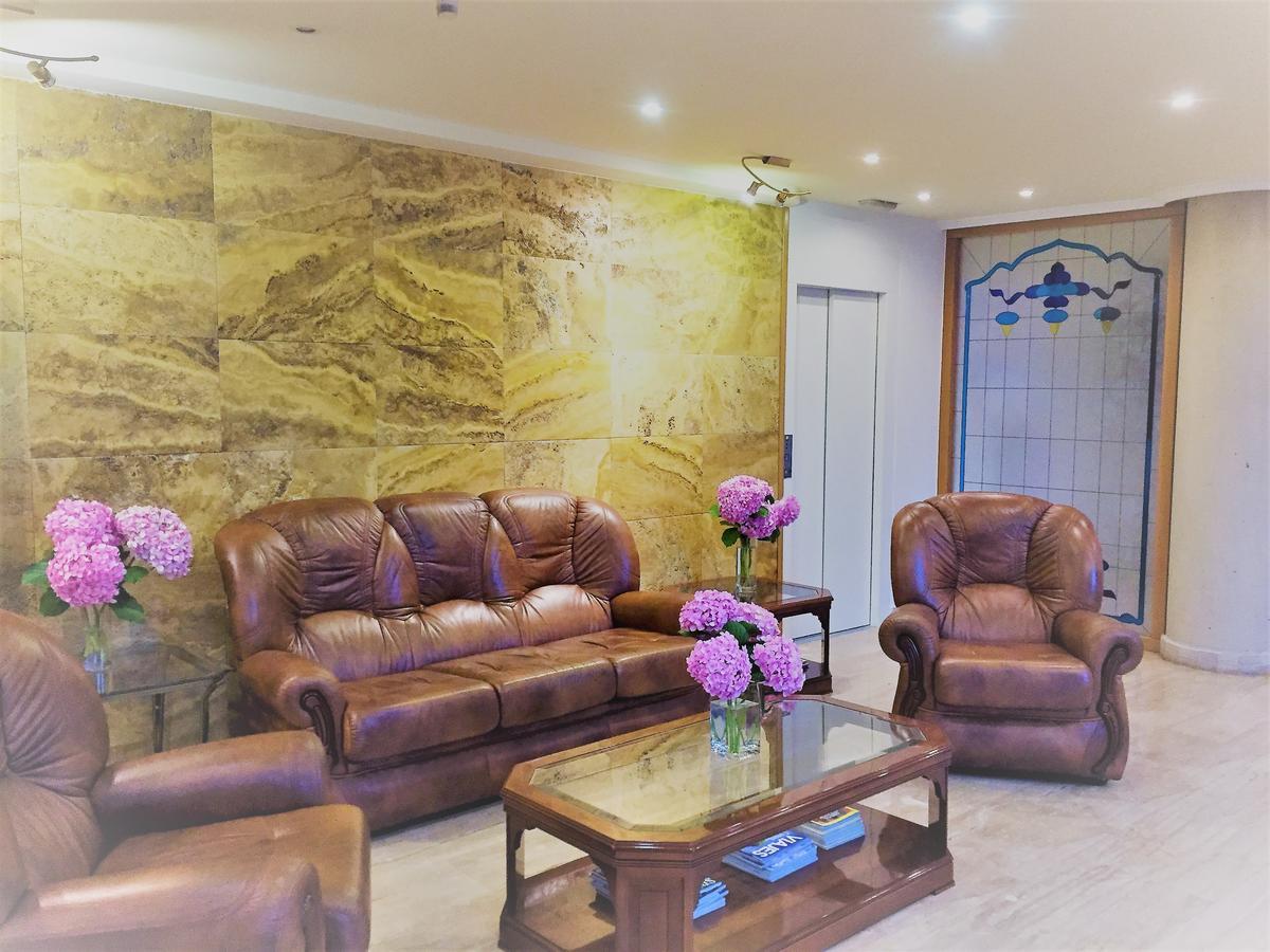 Hotel Nueva Plaza Maliaño Екстериор снимка